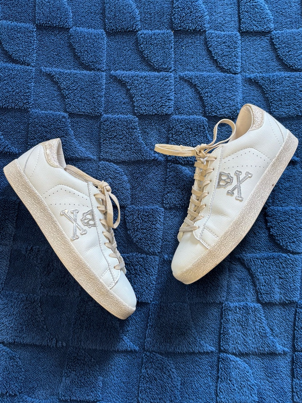 Scalpers ROW Women Off White Henry Classic Low Top Sneakers